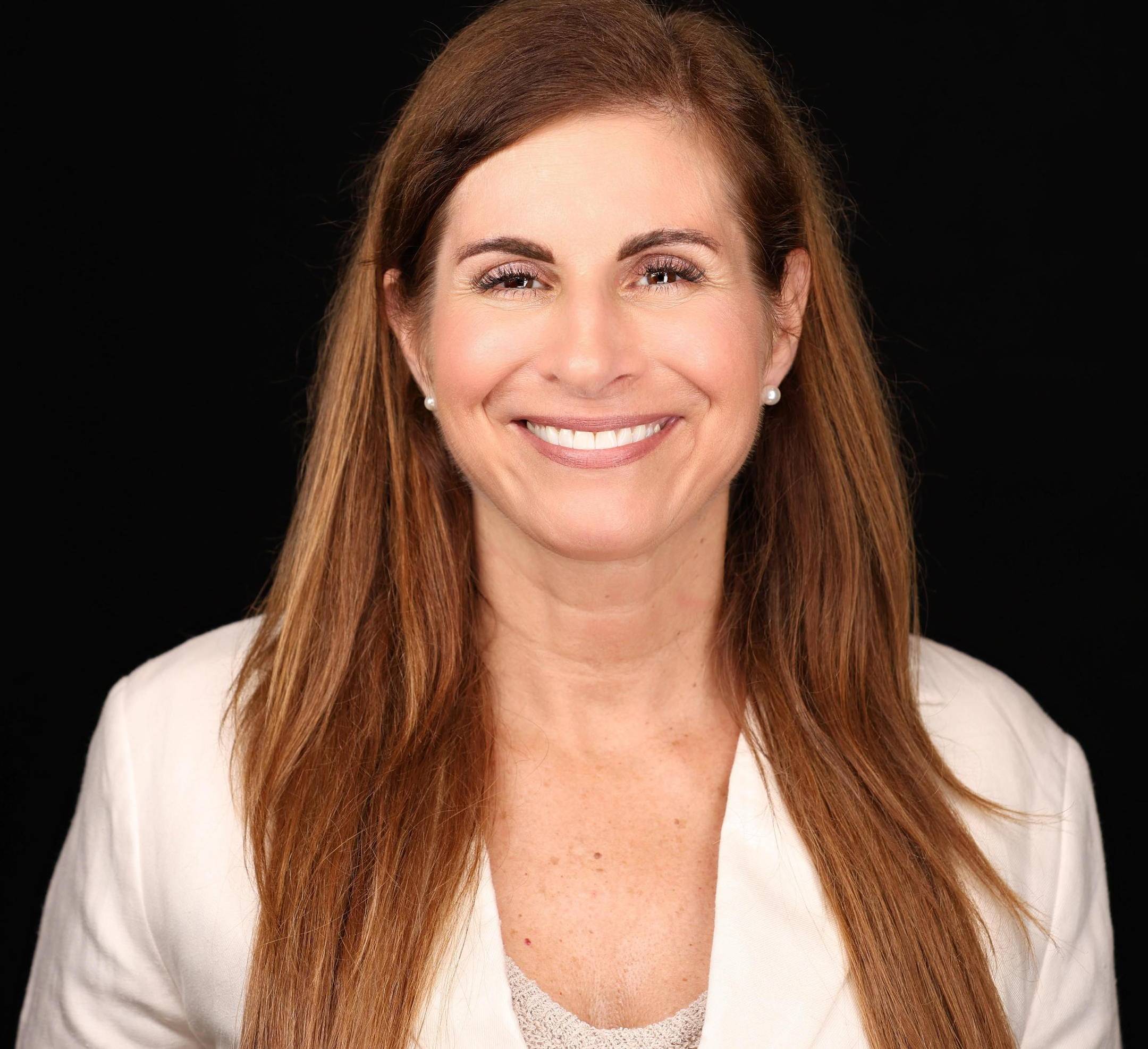 Michele Ureste 2024 Headshot - Copy